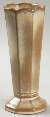 Plainsman Gold 6" Vase