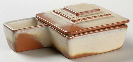 Plainsman Gold Cigarette Box & Lid