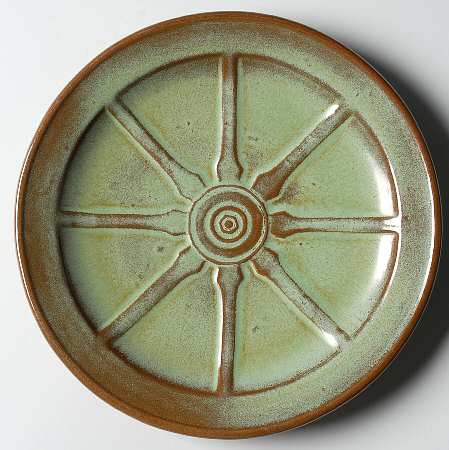 Wagon Wheel Prairie Green Luncheon Plate
