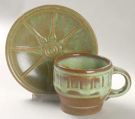 Wagon Wheel Prairie Green Flat Cup & Saucer Set