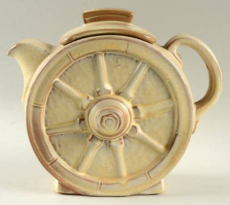 Wagon Wheel Desert Gold Teapot & Lid