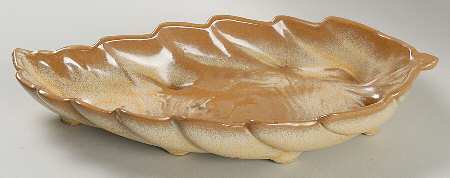 Wagon Wheel Desert Gold 12" Leaf Dish