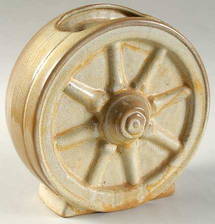 Wagon Wheel Desert Gold 6" Vase