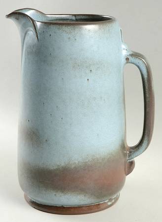 Westwind (Woodland Moss) 64 Oz Pitcher