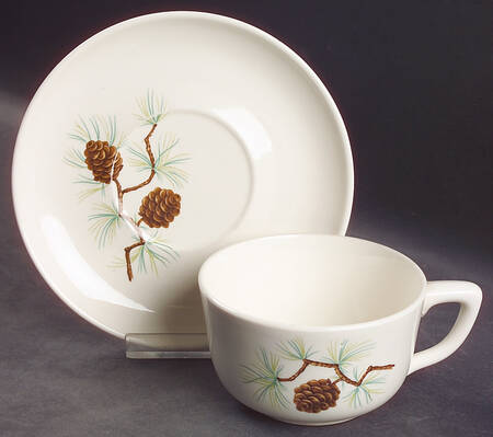 Pine Cone Flat Cup & Saucer Set