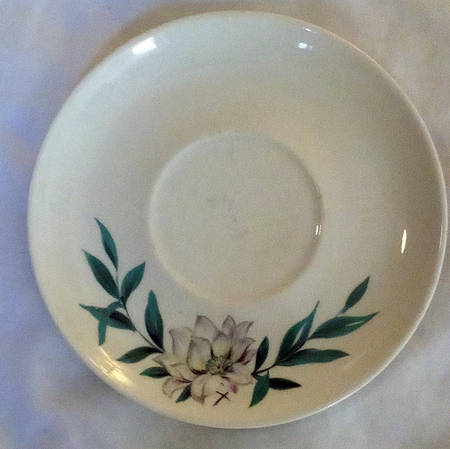 Pond Lily Saucer