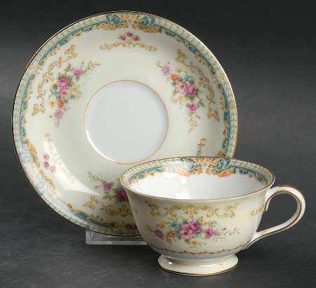 Dreamland Footed Cup & Saucer Set