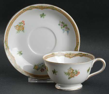 Fleurette Footed Cup & Saucer Set