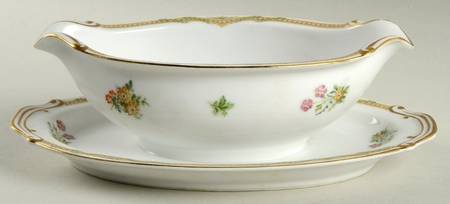 Fleurette Gravy Boat with Attached Underplate