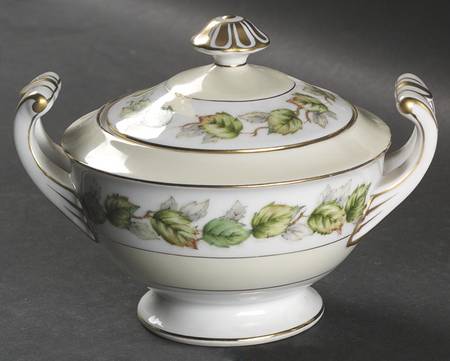 Garland Sugar Bowl & Lid