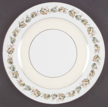 Garland Dinner Plate