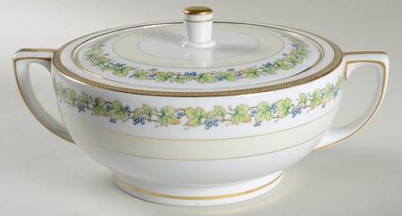 Orchard Round Covered Vegetable