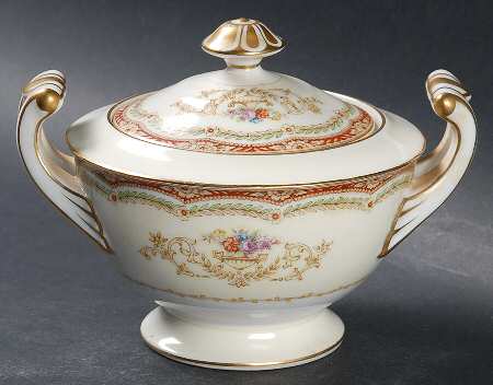 Victoria Sugar Bowl & Lid