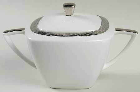 2160 Sugar Bowl & Lid by Fukagawa