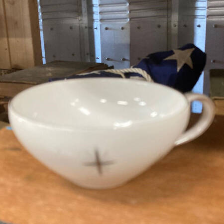 Cross Star Flat Cup