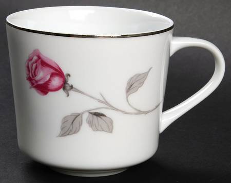 Fraulein Flat Cup