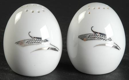 Full Crop Salt & Pepper Set
