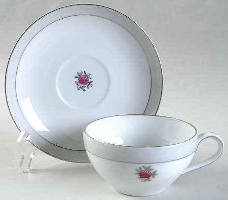 FUK9 Flat Cup & Saucer Set