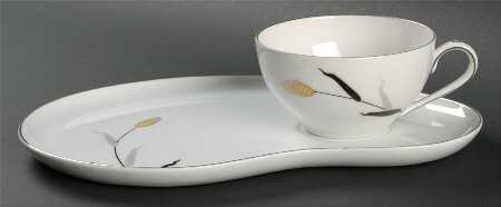 Gold Wave Snack Plate & Cup Set
