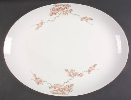 Maple (Coupe) 16" Oval Serving Platter by Fukagawa