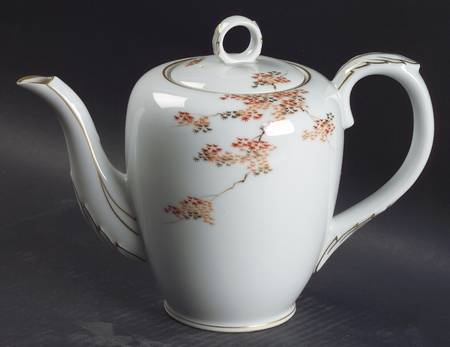 Maple (Coupe) Teapot & Lid