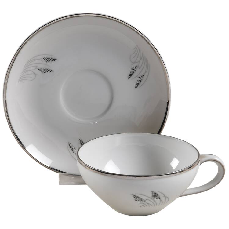 Moon Glow (Black Plant) Flat Cup & Saucer Set