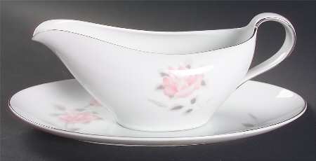 Rosa Gravy Boat & Underplate/Relish