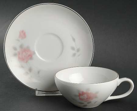 Rosa Flat Cup & Saucer Set