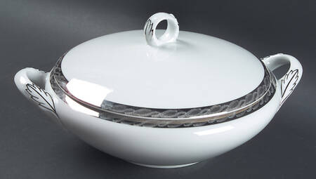 Silver Lichen Round Covered Vegetable