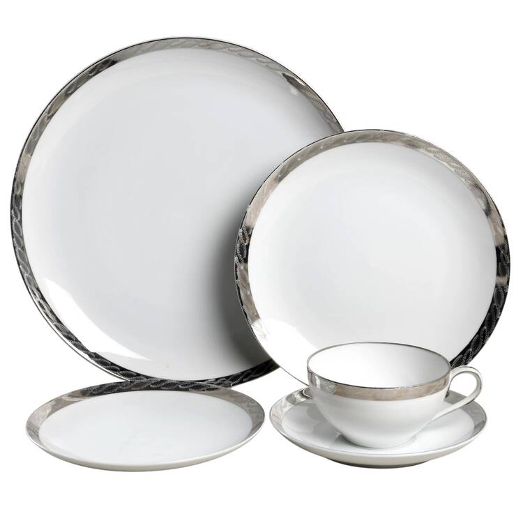 Silver Lichen 40 Piece Estate Set
