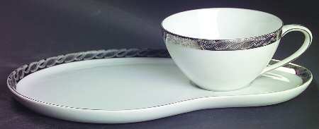 Silver Lichen Snack Plate & Cup Set