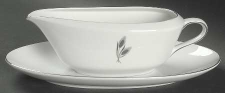 Silver Wheat Gravy Boat & Underplate/Relish
