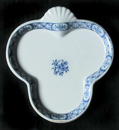 Old Chelsea Blue (Blue Birds, Flowers) Egg Set Tray