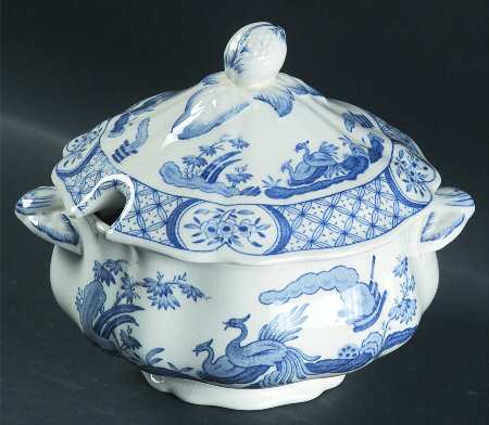 Old Chelsea Blue (Blue Birds, Flowers) Sauce Boat & Lid