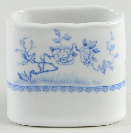 Quail Blue (Round Quail Backstamp) Cigarette Holder