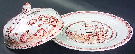 Quail Brown Round Covered Butter with Strainer