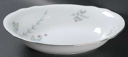 Bluette 9" Oval Vegetable Bowl