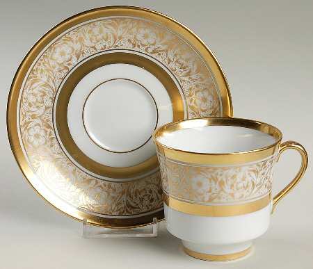 Emperor Footed Cup & Saucer Set