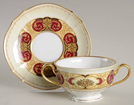 FUR13 Footed Bouillon Cup & Saucer