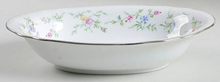 Lyric 9" Oval Vegetable Bowl