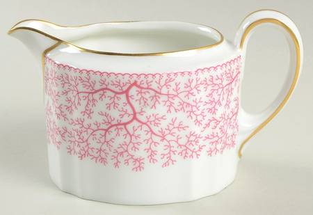 Park Lane Pink (Scalloped) Creamer