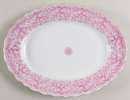 Park Lane Pink (Scalloped) 13" Oval Serving Platter