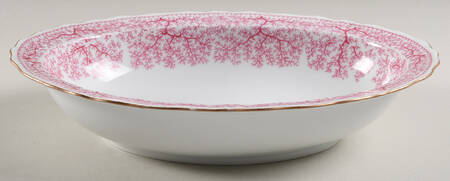 Park Lane Pink (Scalloped) 10" Oval Vegetable Bowl