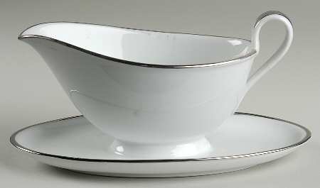 Silverdale Gravy Boat with Attached Underplate