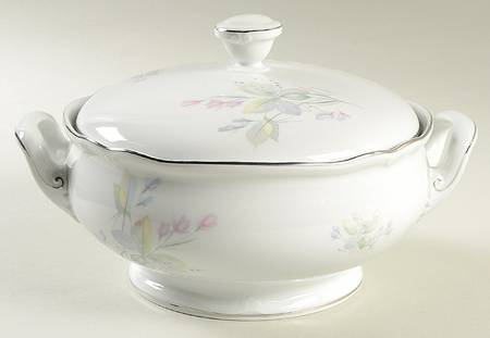 Wildflower (E & R Importers) Round Covered Vegetable