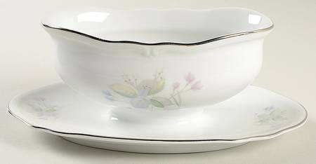 Wildflower (E & R Importers) Gravy Boat with Attached Underplate