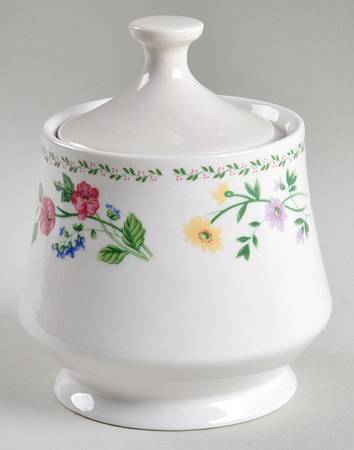 English Garden (225-225a, White Background) Footed Sugar Bowl & Lid