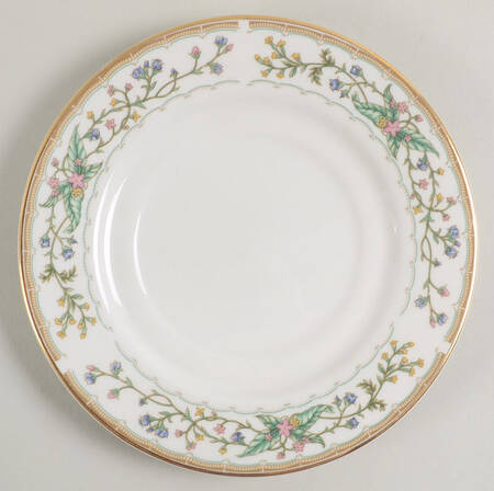 Wellesley Saucer