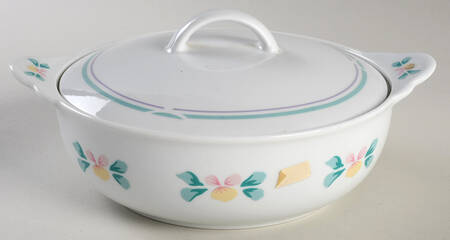 Soho Expression 1 Qt Round Covered Casserole by Fairwinds