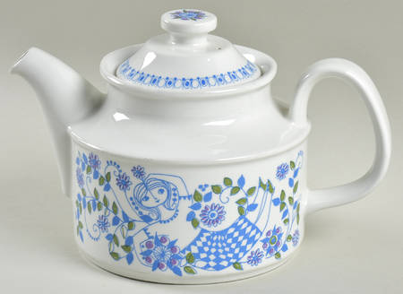 Lotte (Coupe) Teapot & Lid